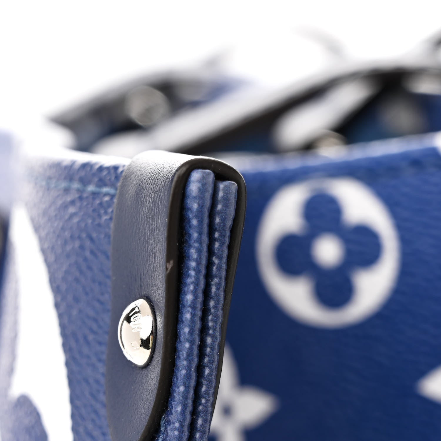 Louis Vuitton Monogram Escale Onthego GM Blue 13 of 14