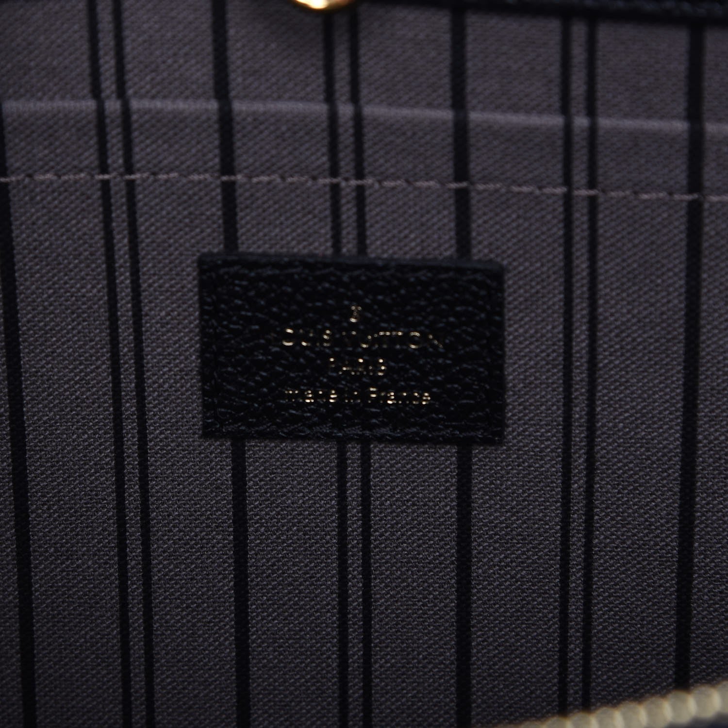 Louis Vuitton Empreinte Montaigne MM Black 7 of 8