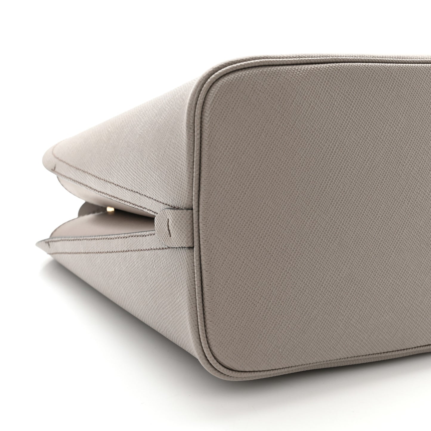 Saffiano Cuir Medium Matinee Tote Pomice