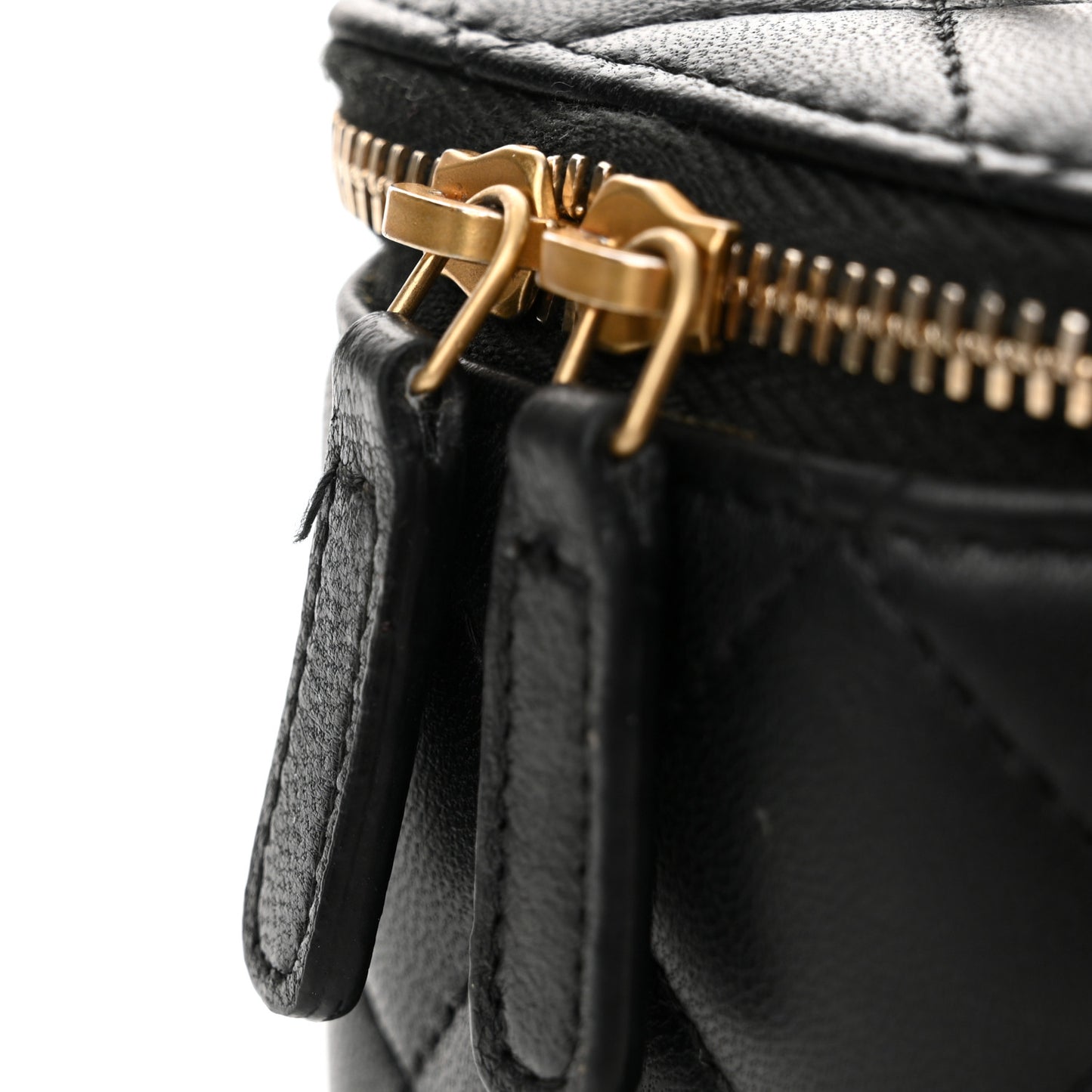 Lambskin Quilted Sweet Camellia Small Vanity Case With Chain Black