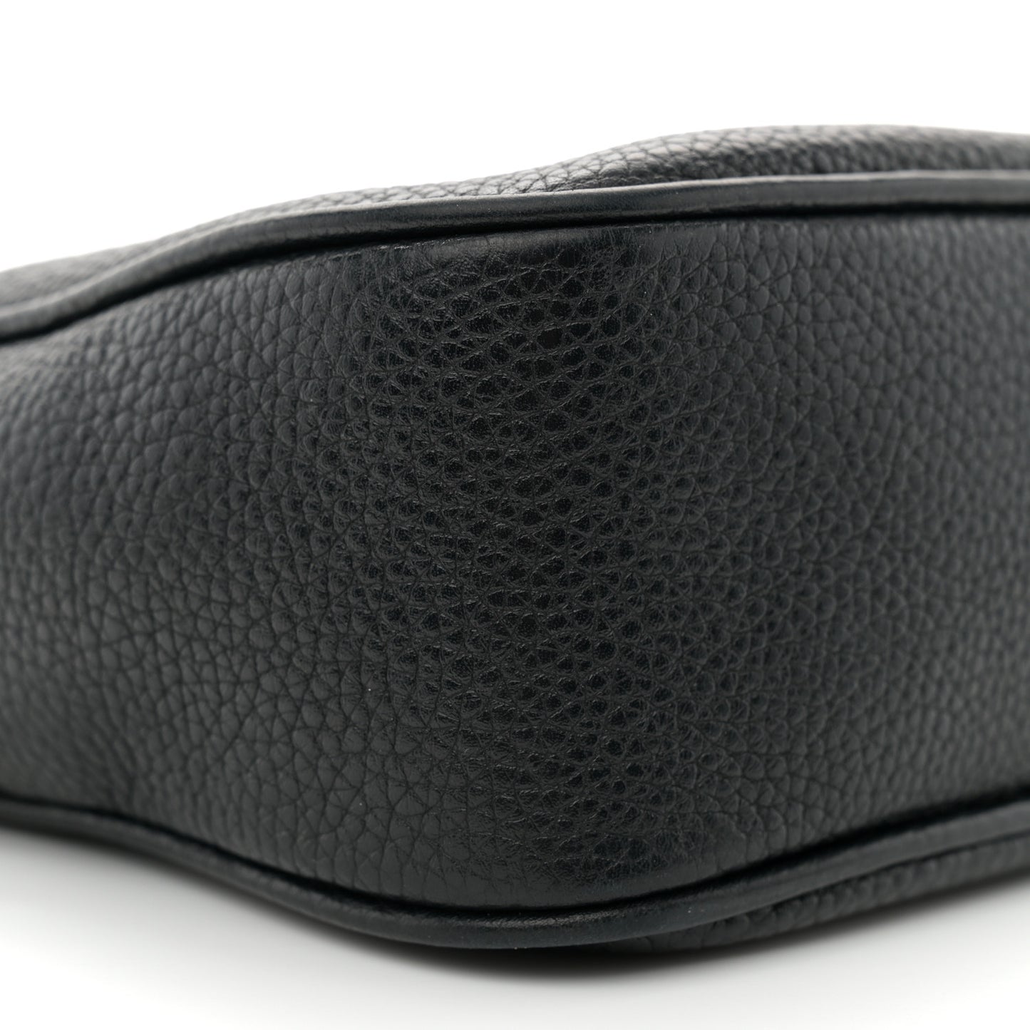 Pebbled Calfskin Small Soho Disco Bag Black