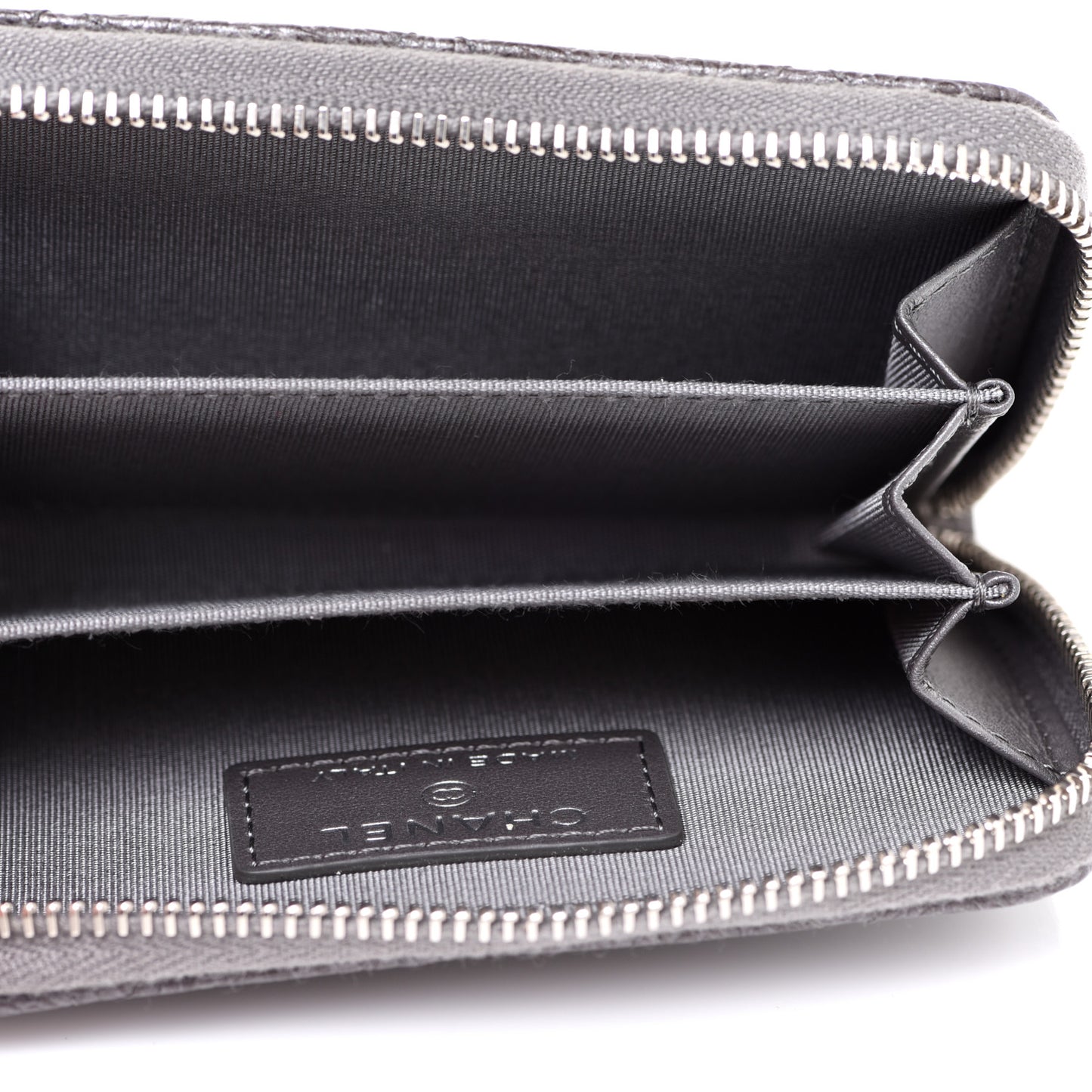 Metallic Calfskin Camellia Embossed Zip Coin Purse Grey