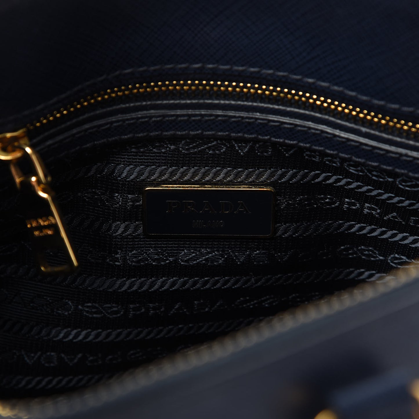 Saffiano Lux Small Promenade Tote Baltico