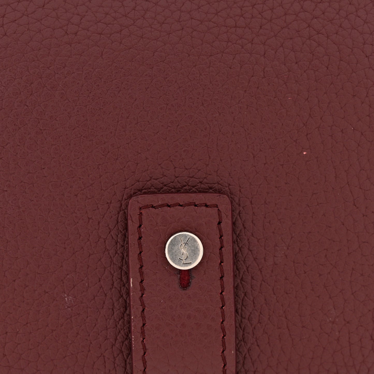 Grained Calfskin Sac De Jour Compact Wallet Rouge Legion
