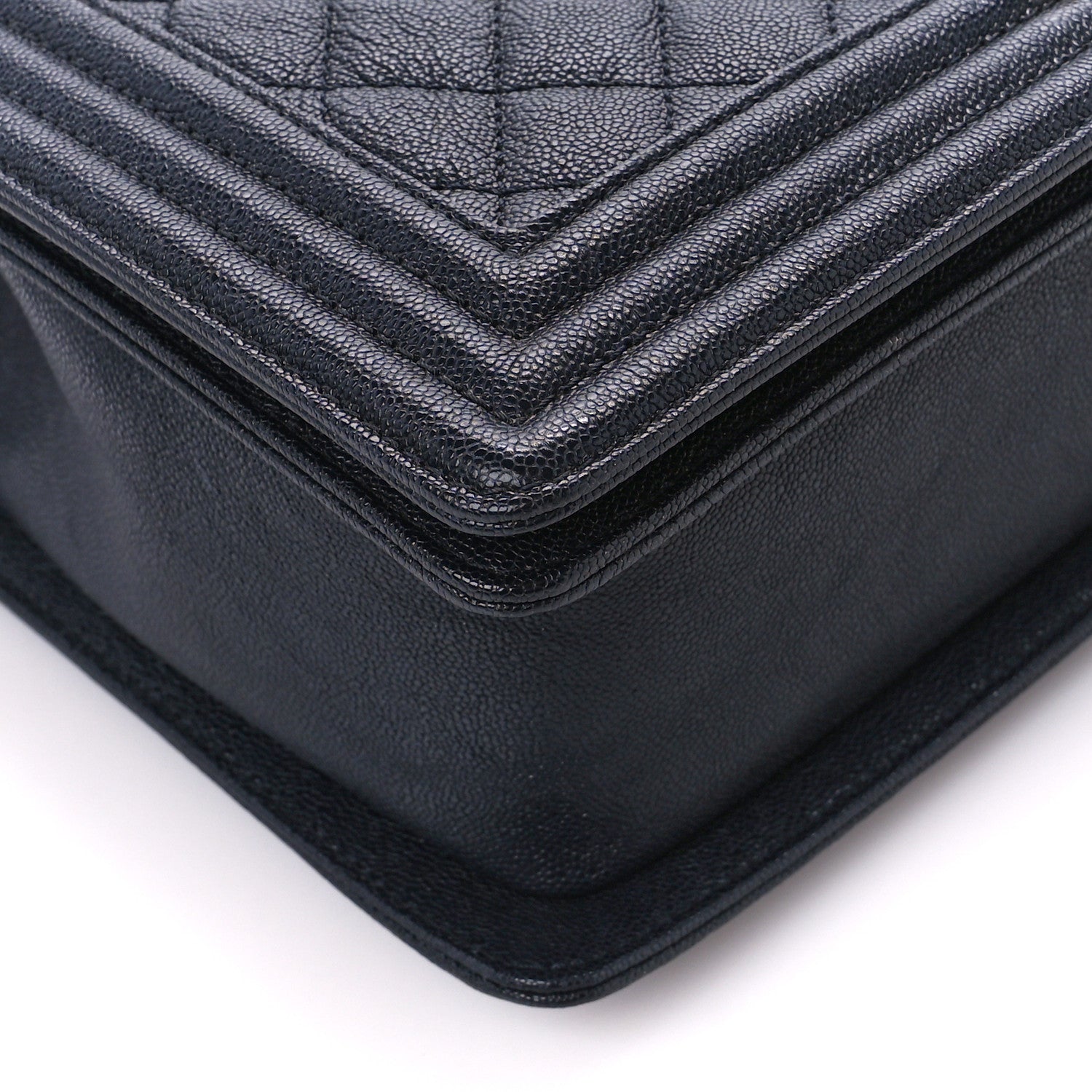 Chanel Caviar Quilted New Medium Boy Flap Navy 9 of 10