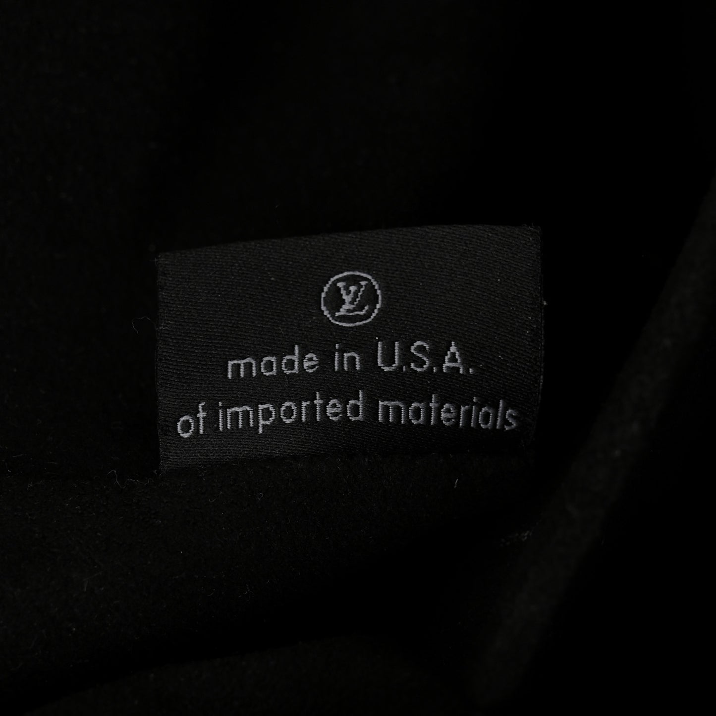 Reverse Monogram Pochette Metis