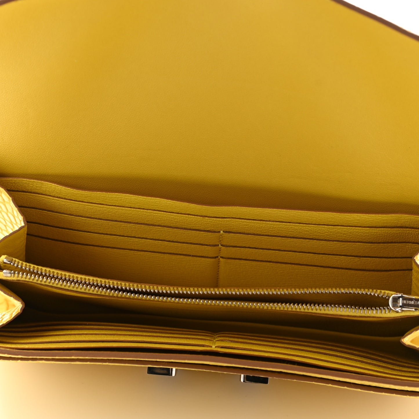 Matte Alligator Constance Long Wallet Jaune Ambre