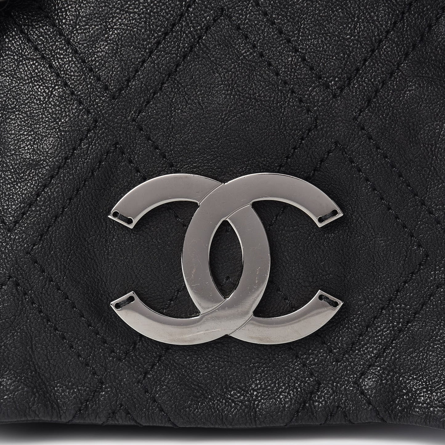 Calfskin Diamond Stitch Large Messenger Black