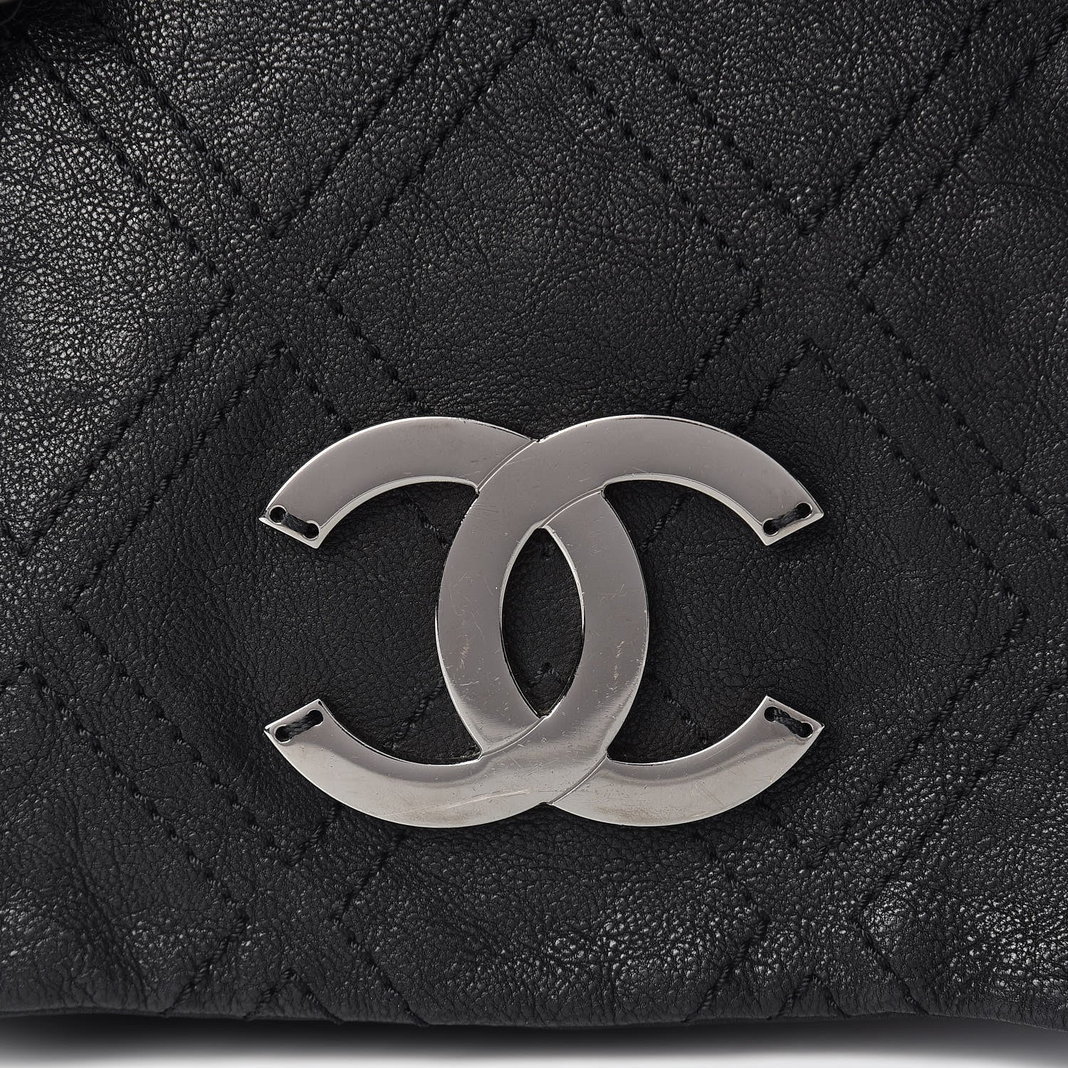 Chanel Calfskin Diamond Stitch Large Messenger Black 8 of 13