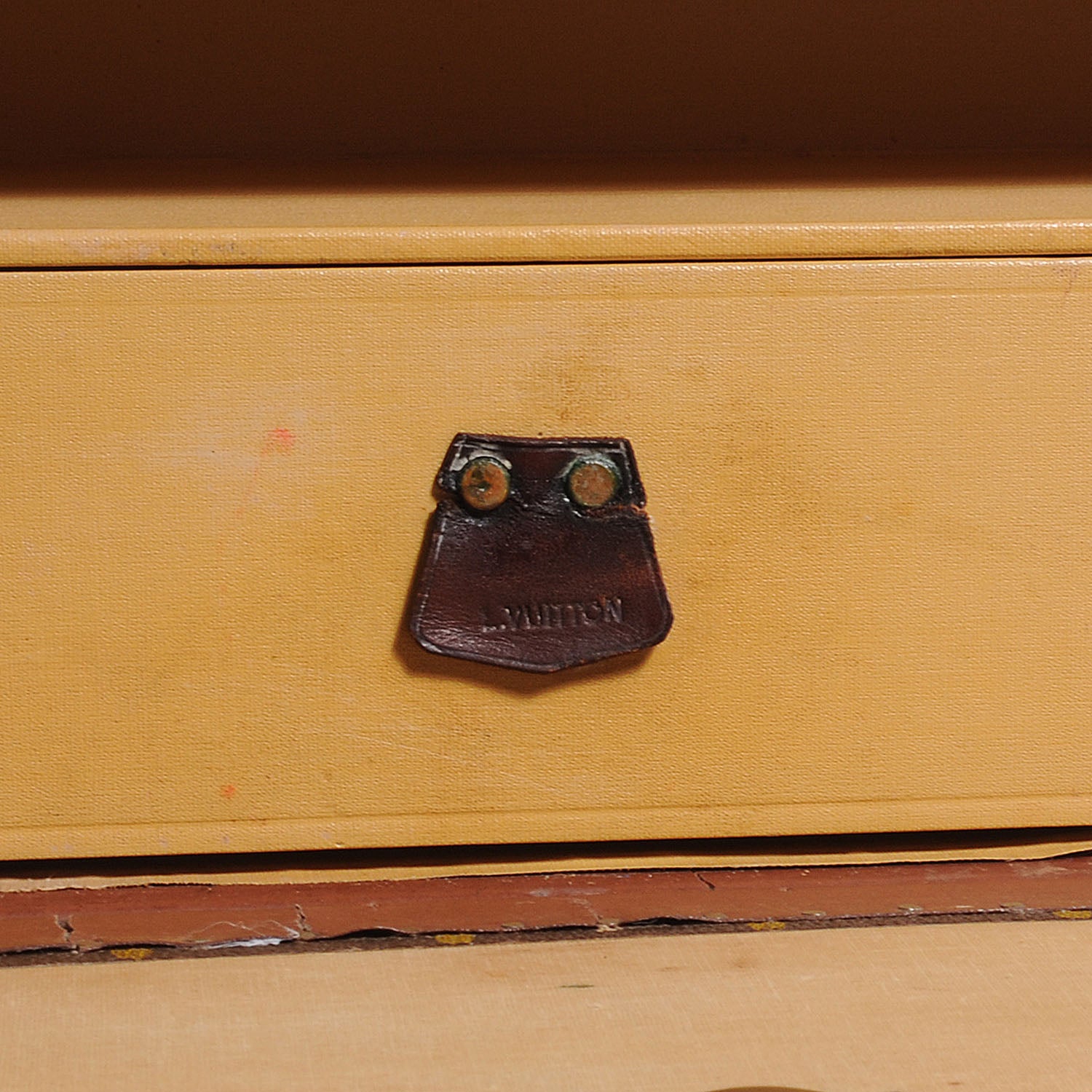 Louis Vuitton Monogram Beauty Train Case 11 of 12