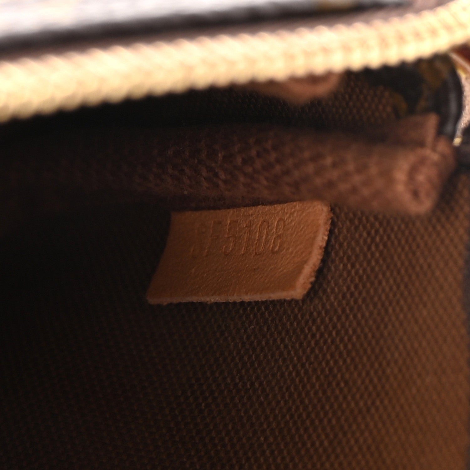 Louis Vuitton Monogram Mini Pochette Accessories 6 of 8