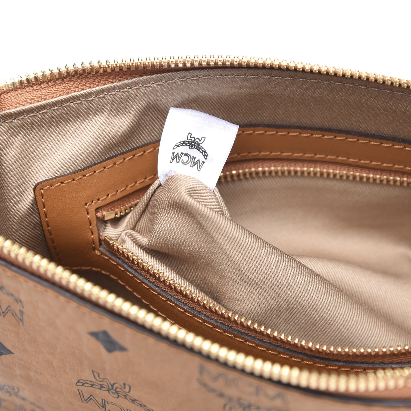 Visetos Medium Crossbody Pouch Cognac