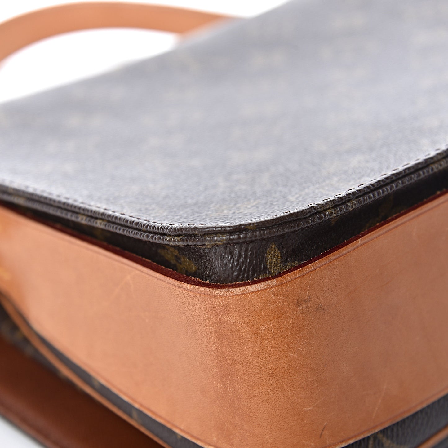 Monogram Cartouchiere 26