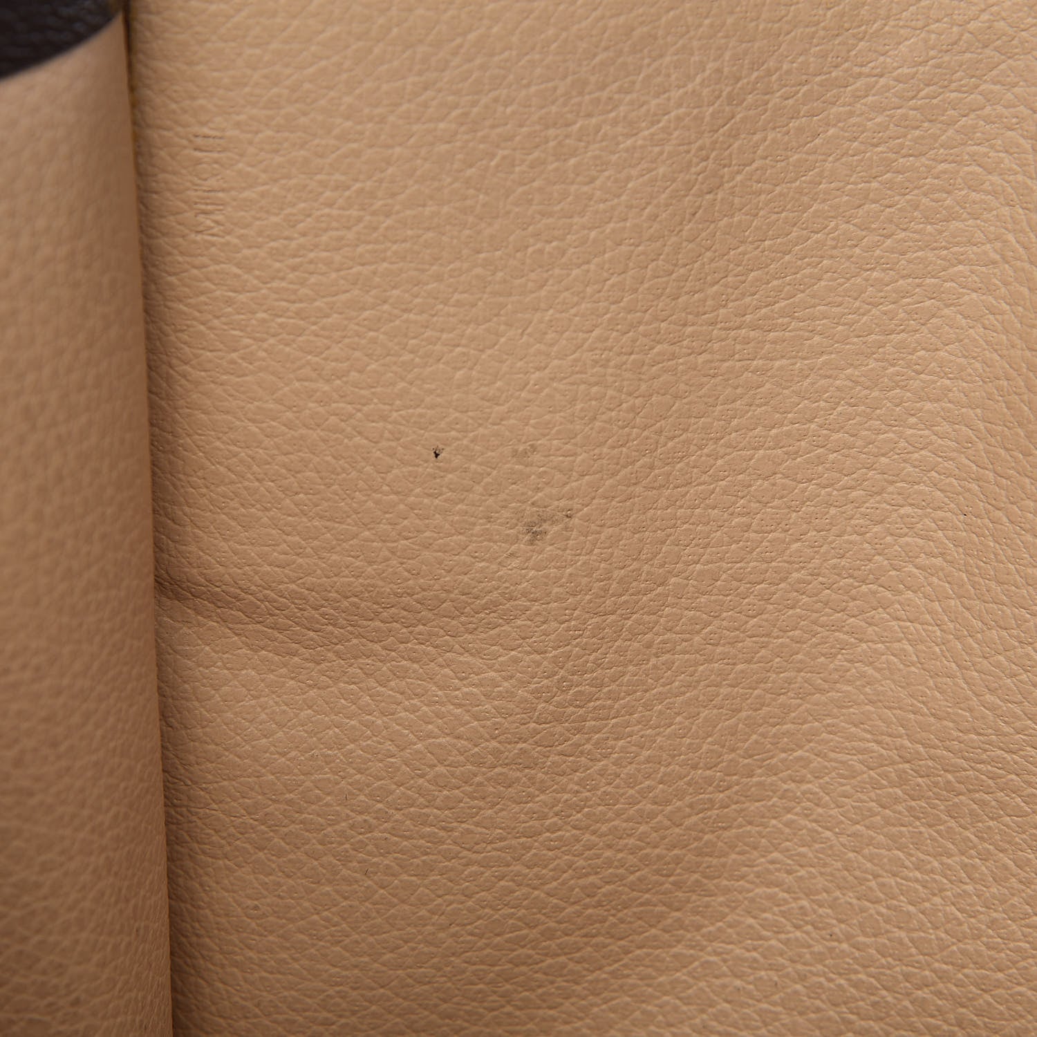 Louis Vuitton Monogram Sac Plat 7 of 18