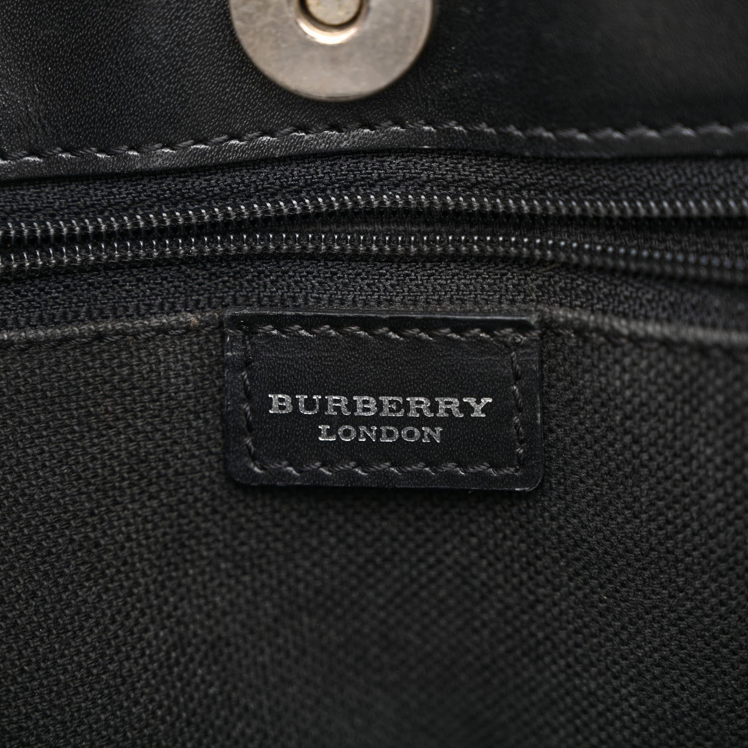 Burberry House Check Medium Tote Black 6 of 13
