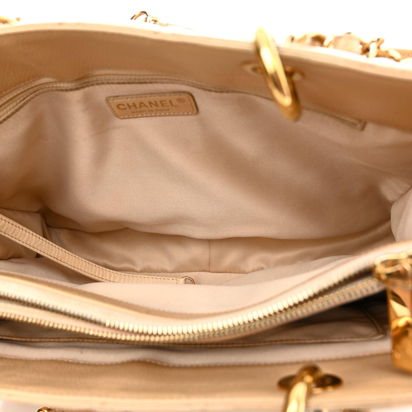 Caviar Quilted Grand Shopping Tote GST Beige Clair
