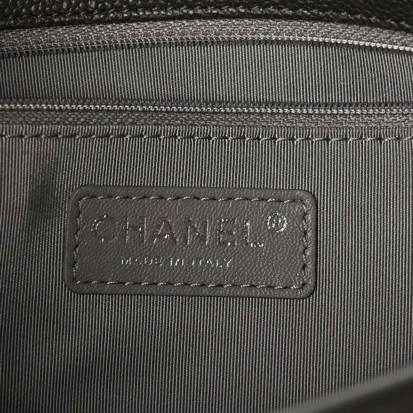 Caviar Quilted Medium French Riviera Flap Grey