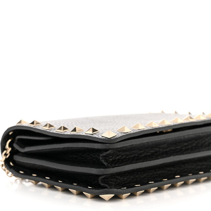 Valentino Garavani Pebbled Calfskin Rockstud Wallet On Chain Black 8 of 13