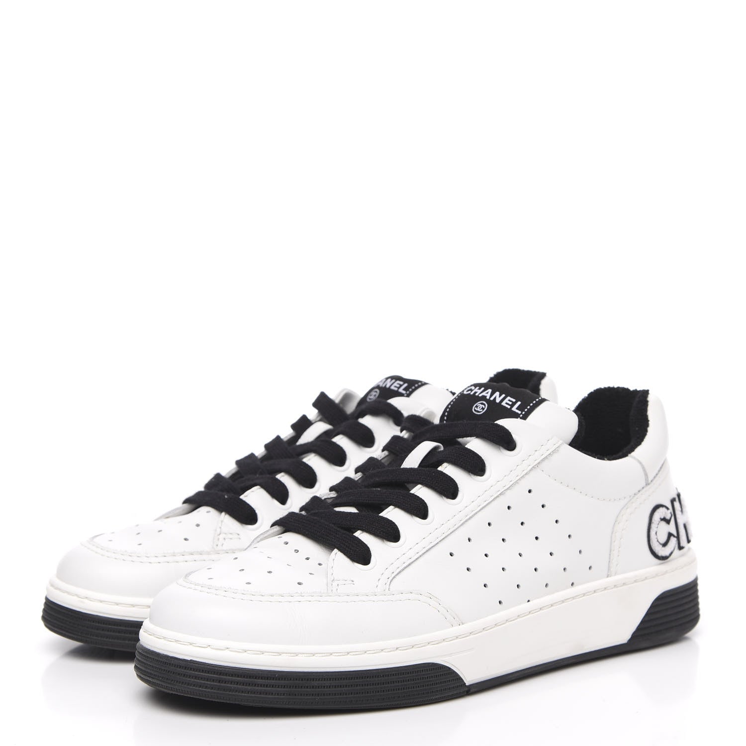 Chanel Calfskin Womens Logo Sneakers 40 Black White 3 of 8