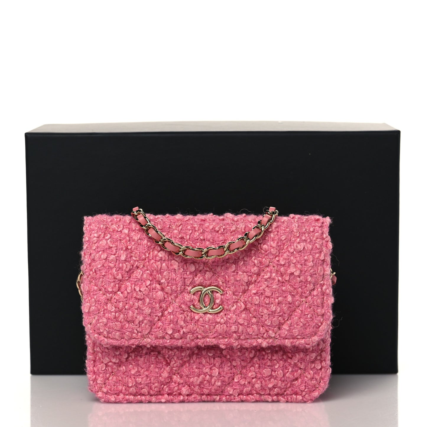 Tweed Quilted Flap Chain Waist Bag Pink