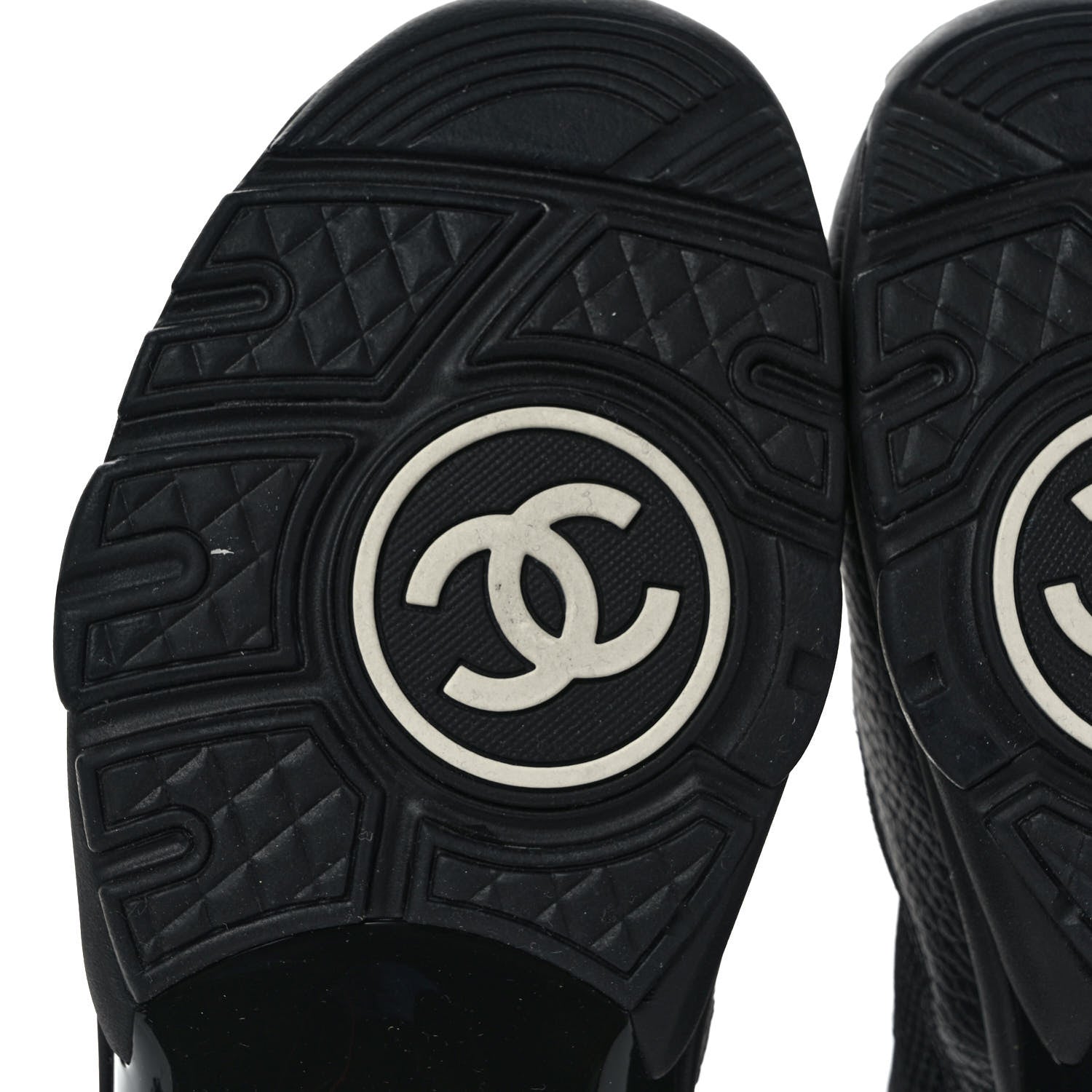Chanel Mesh Suede Grained Calfskin Womens CC Sneakers 39 Black White 6 of 9