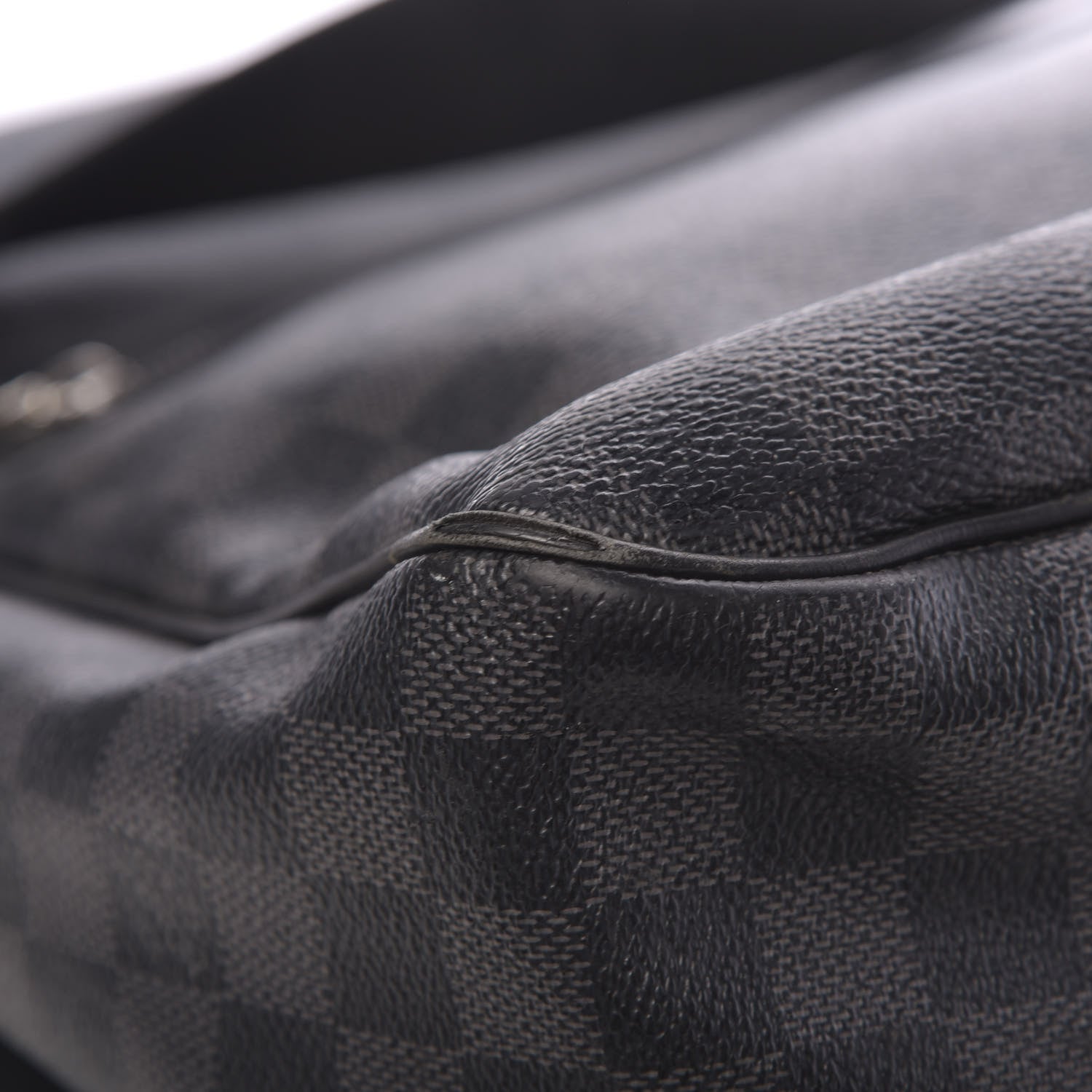 Louis Vuitton Damier Graphite Daniel GM 15 of 20