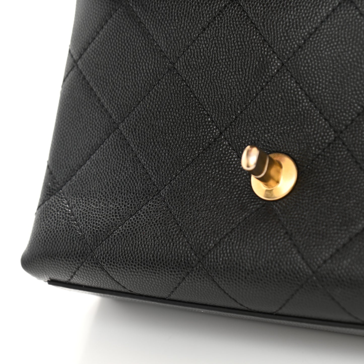Caviar Quilted Bracelet On Chain Flap Black