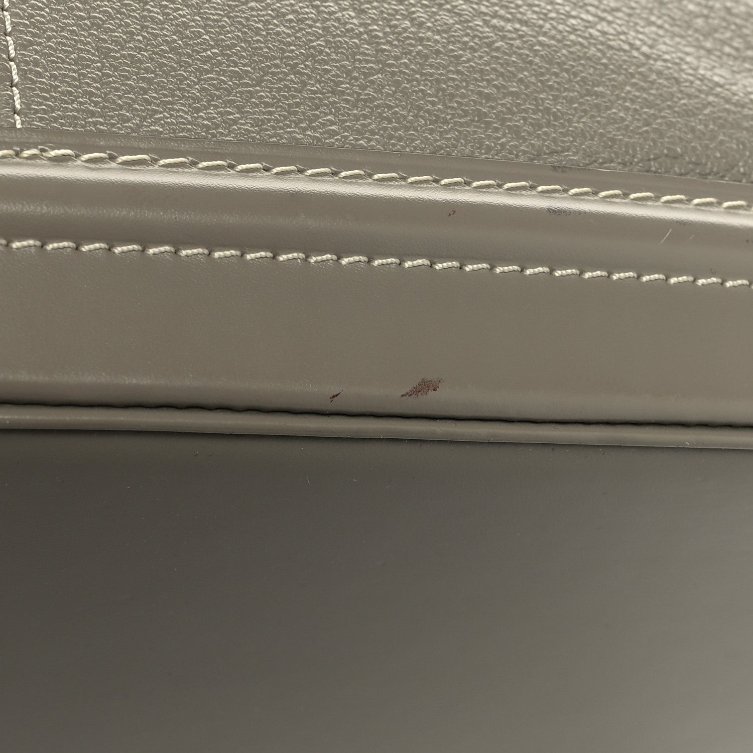 Louis Vuitton Suhali Lockit MM Greige 13 of 17