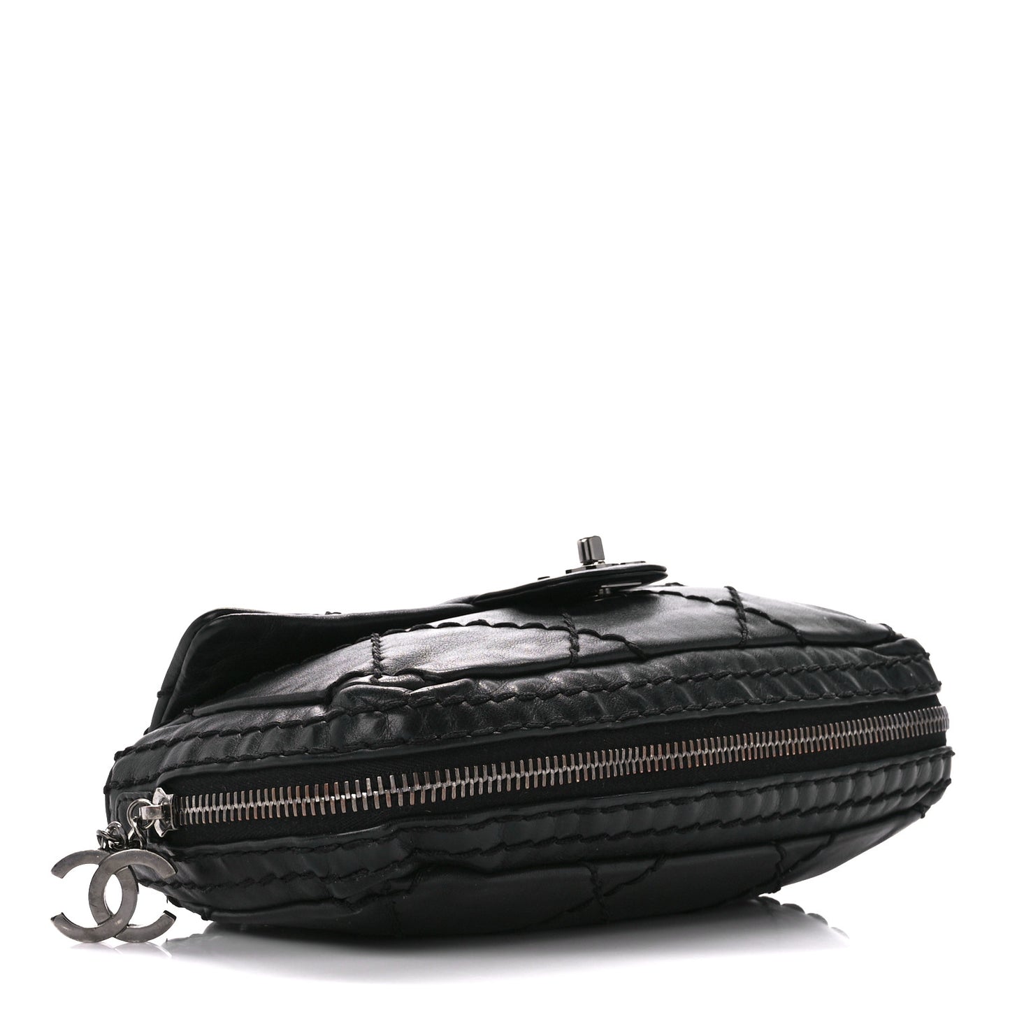 Calfskin Stitched Expandable Flap Black