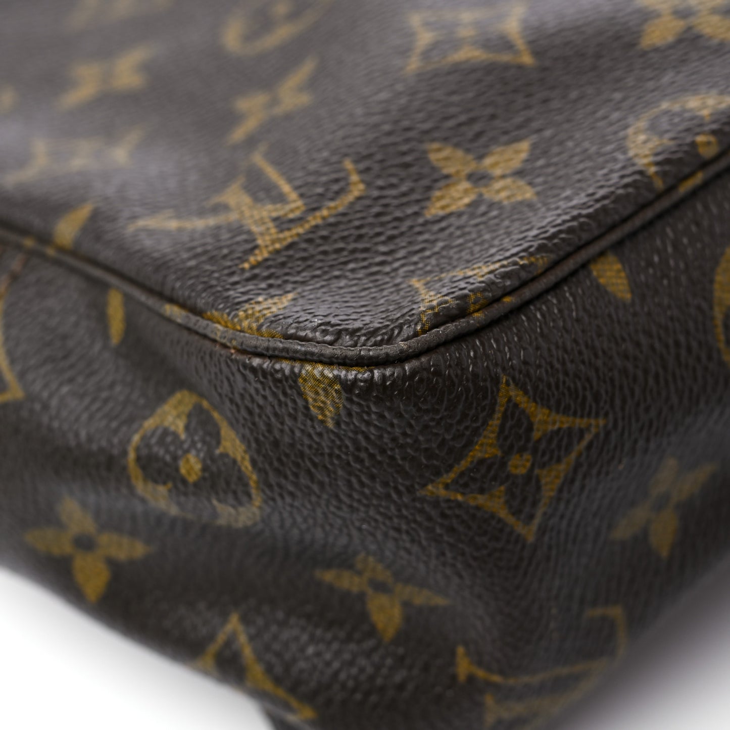Monogram Trousse Toilette 28