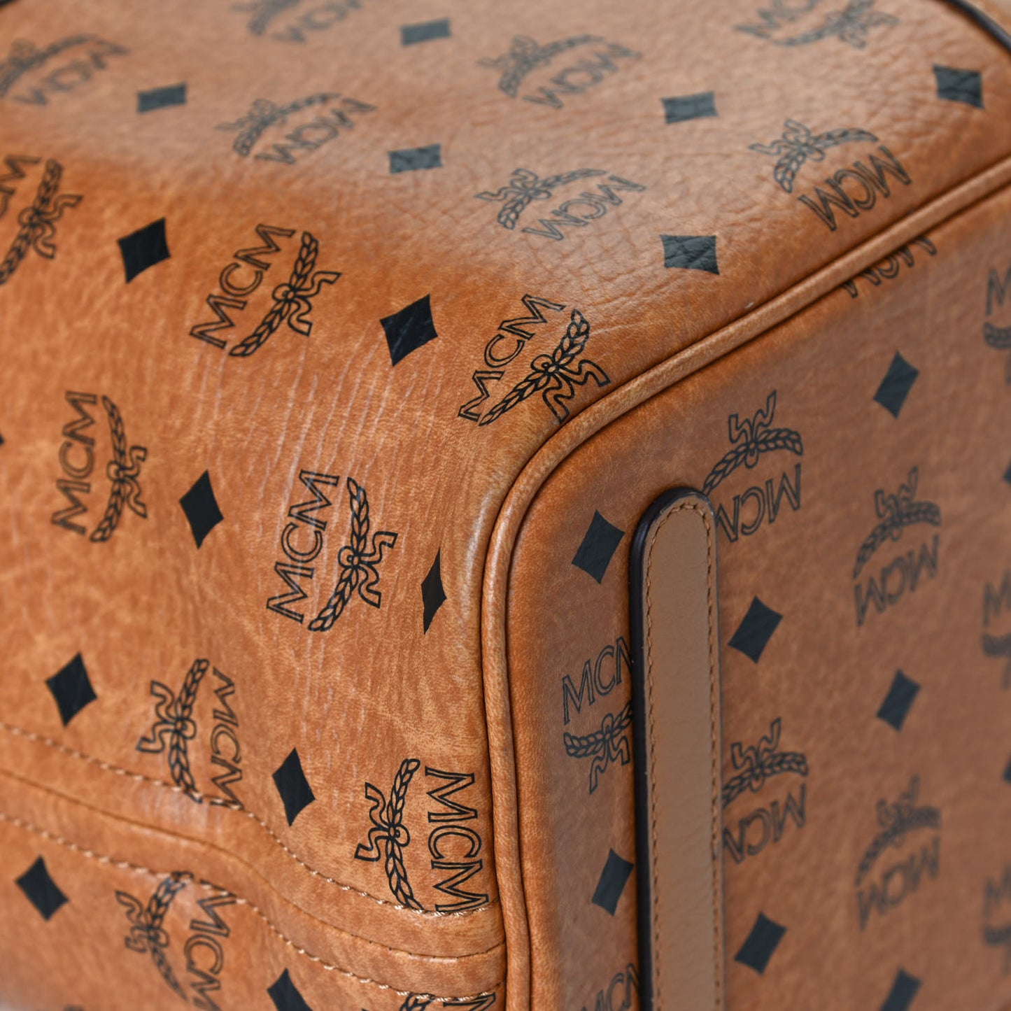 Visetos Medium Liz Reversible Shopper Tote Cognac