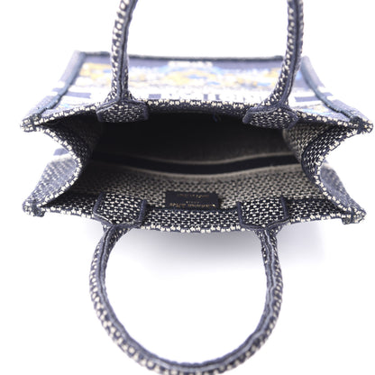 Christian Dior Canvas Embroidered Vertical L'Etoile Book Tote 5 of 10