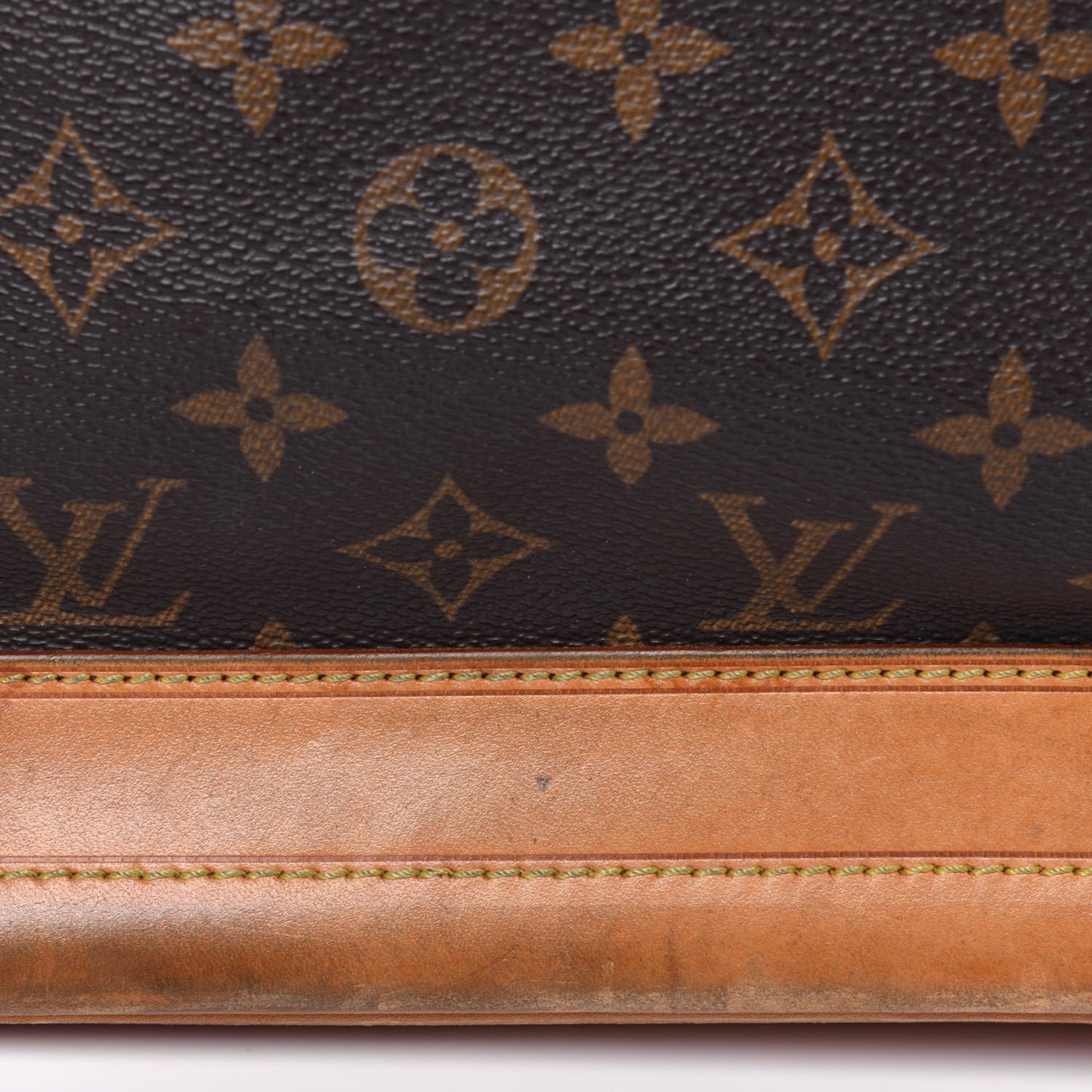 Monogram Noe