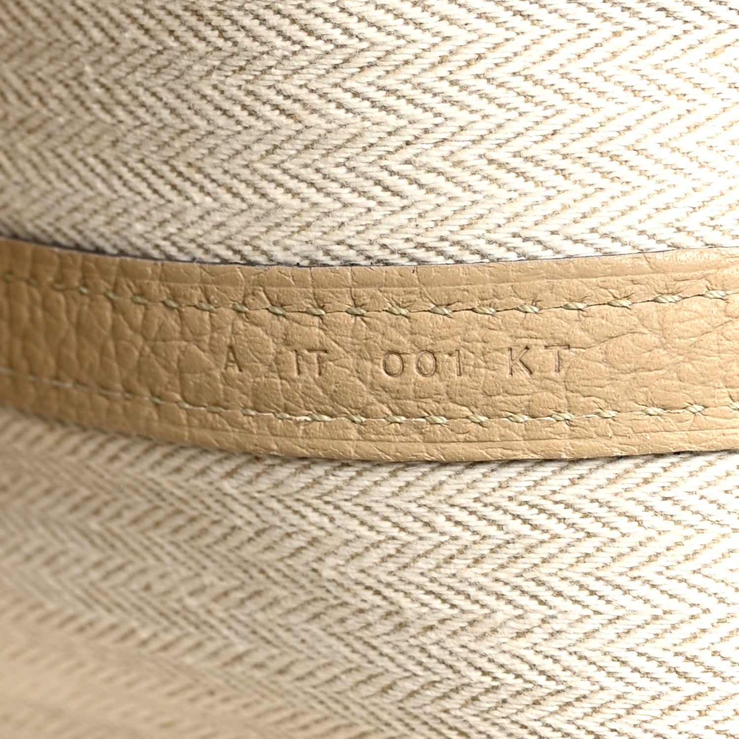 Hermes Negonda Garden Party 36 MM Trench 7 of 14