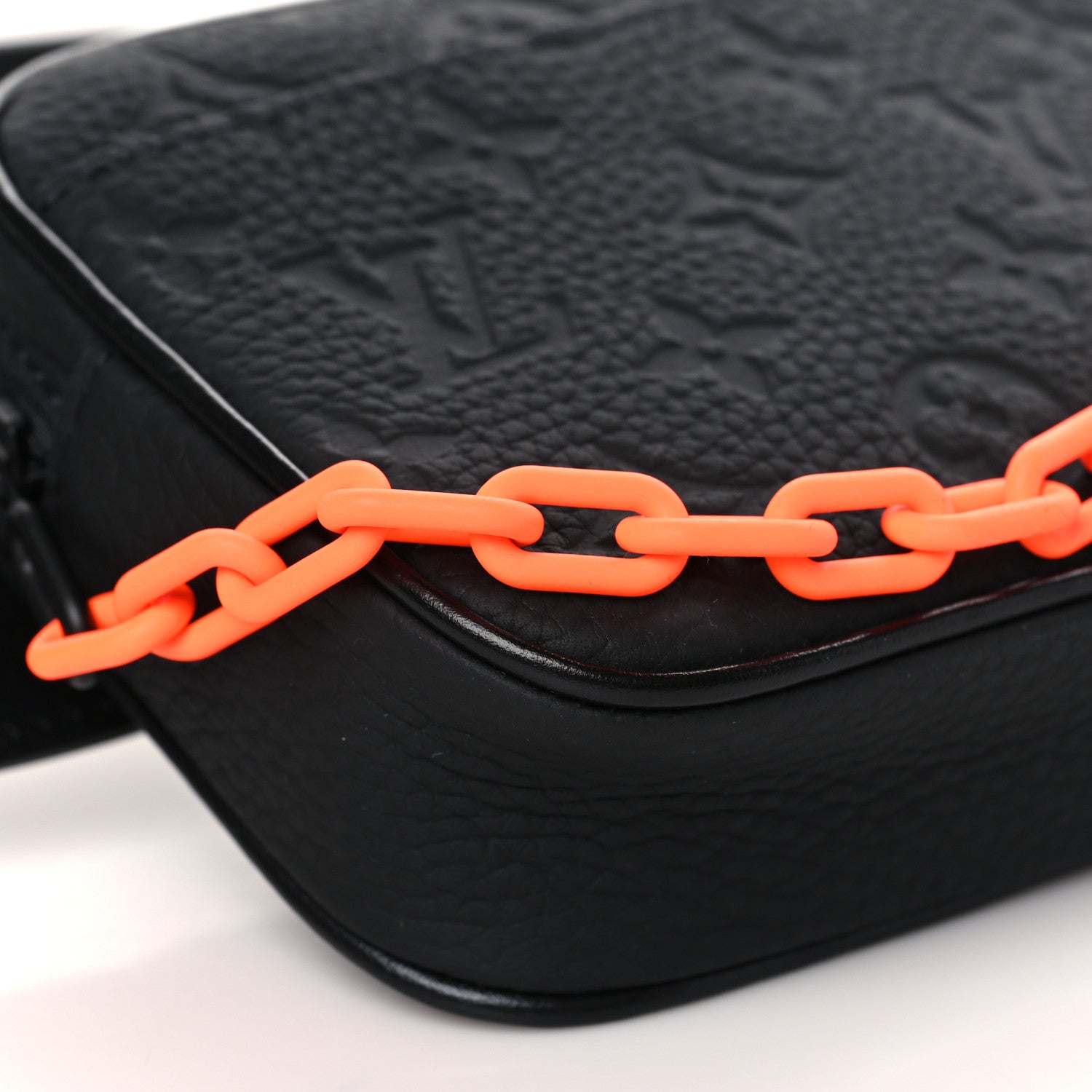 Louis Vuitton Taurillon Monogram Uniformes Solar Ray Soft Pochette Volga Belt Bag Black 8 of 9