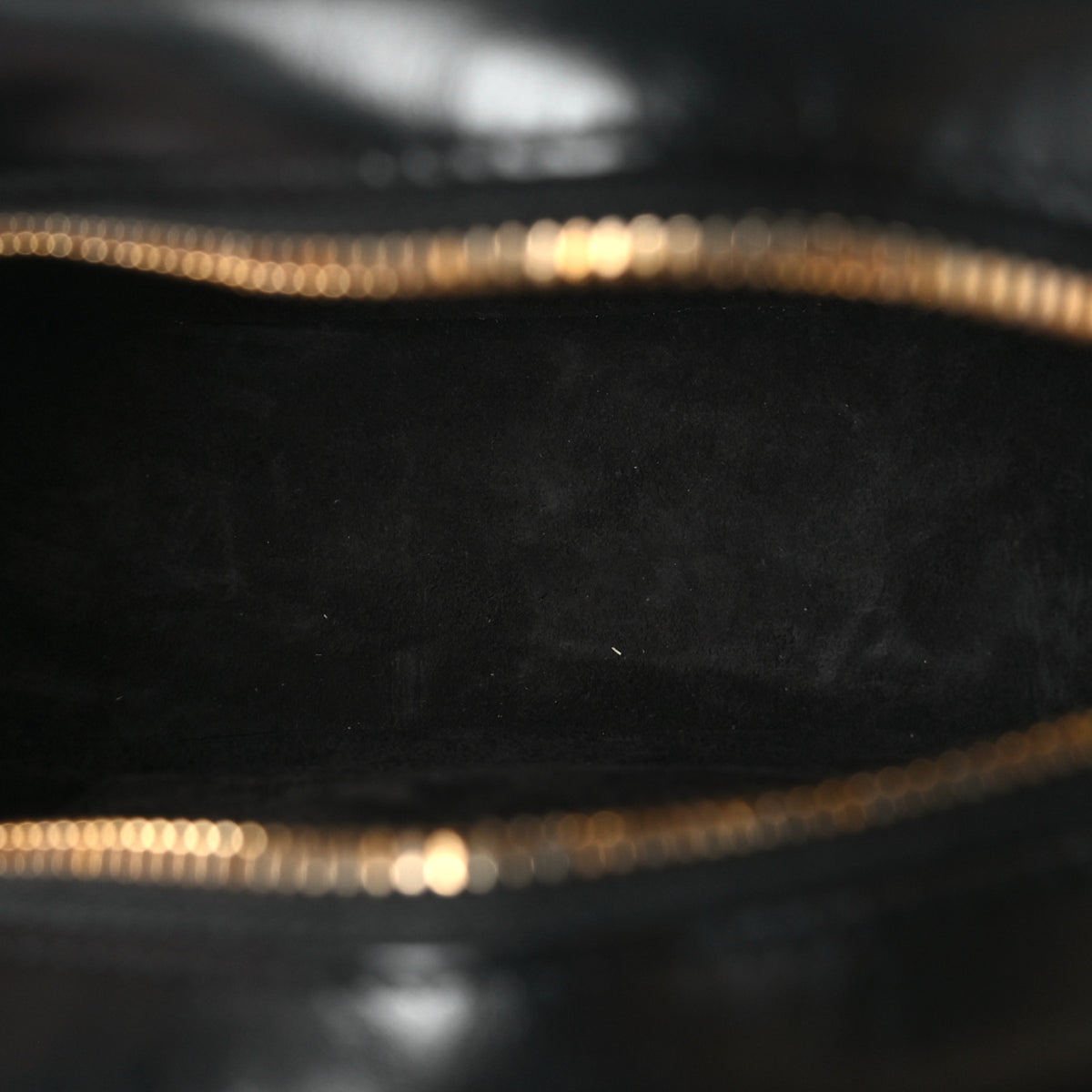 Smooth Calfskin Cuir Triomphe Oval Bag Black