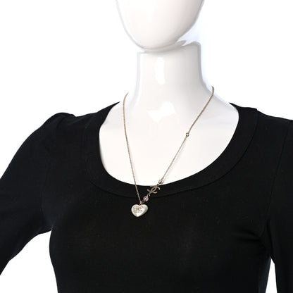 Chanel Resin Crystal CC Heart Necklace Pearly White Gold 2 of 7