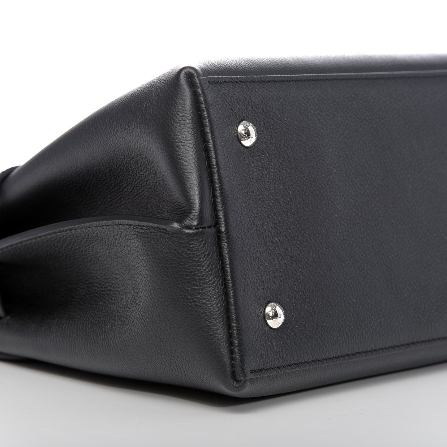 Soft Calfskin Lockme Ever Black