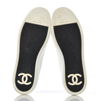 Chanel Calfskin Womens CC Sneakers 40 Black White 5 of 22