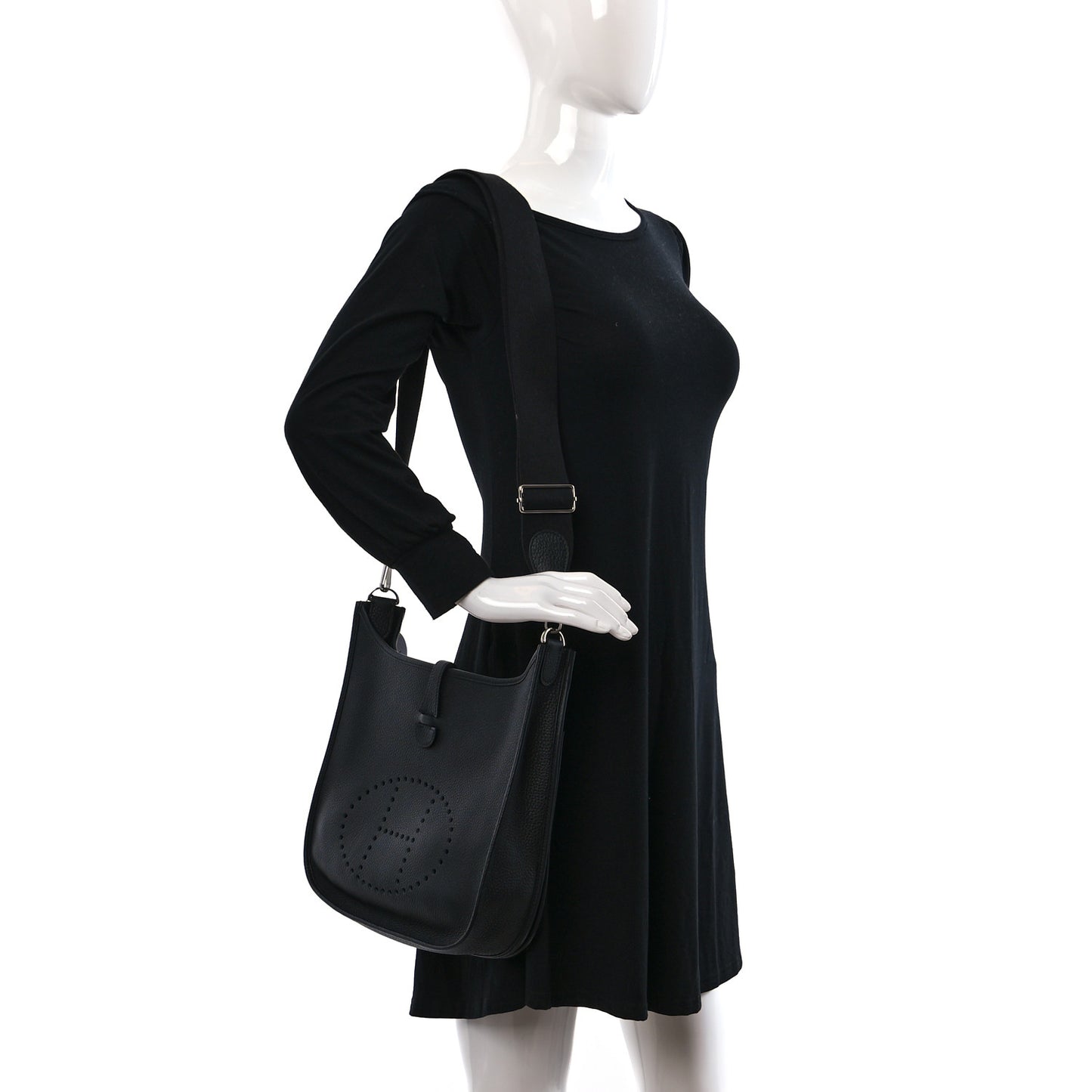 Taurillon Clemence Evelyne III PM Black