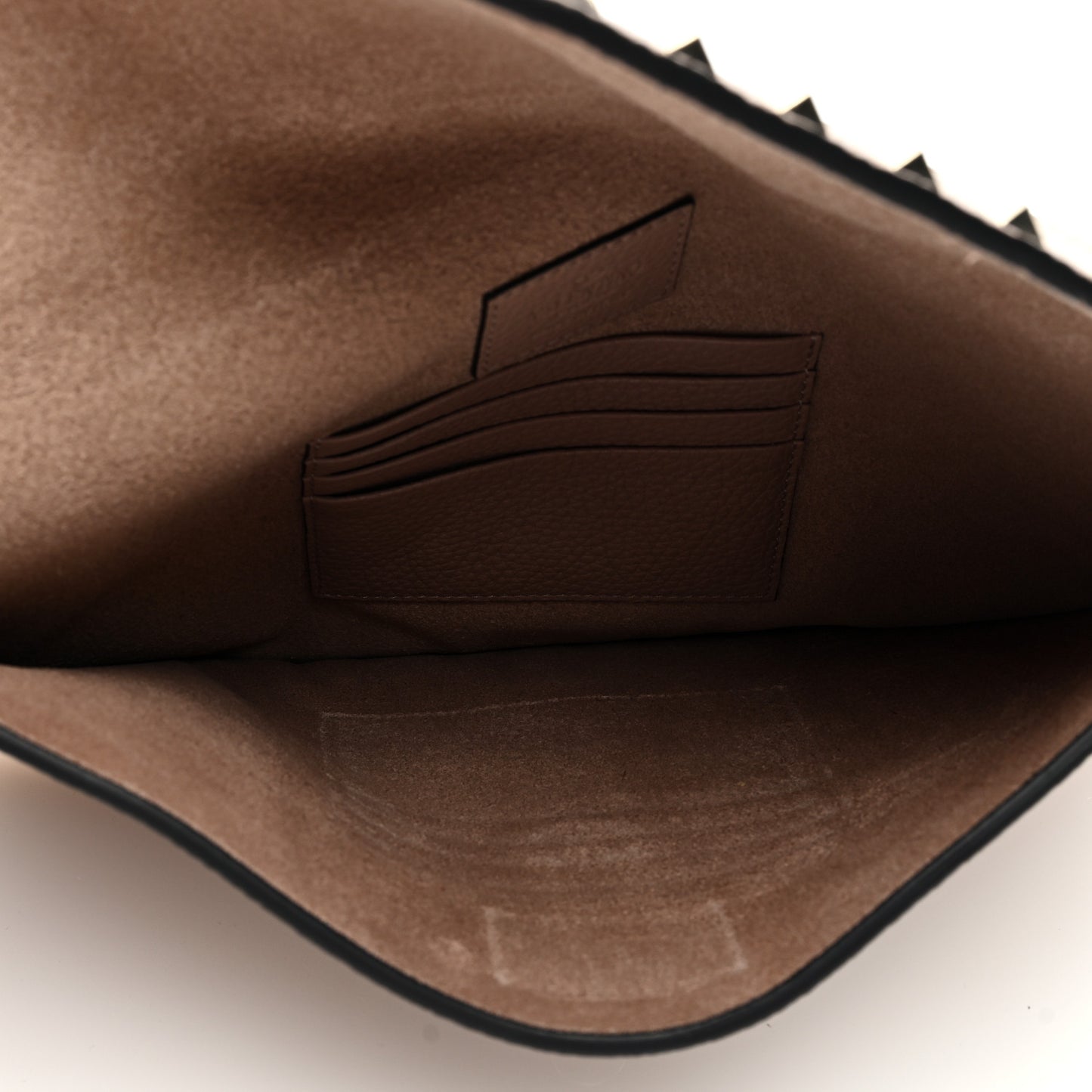 Pebbled Calfskin Large Rockstud Envelope Clutch Poudre