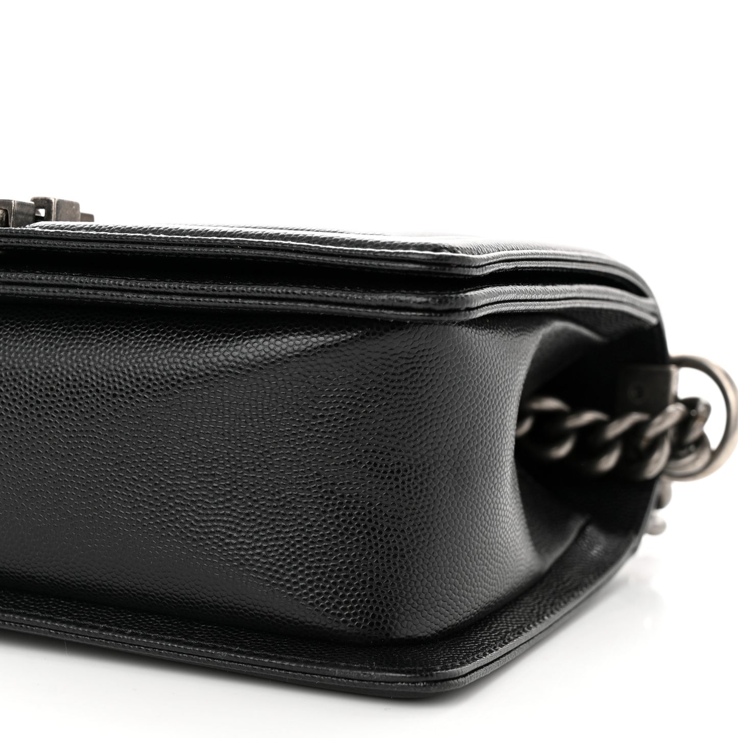 Caviar Quilted Medium Boy Flap Black