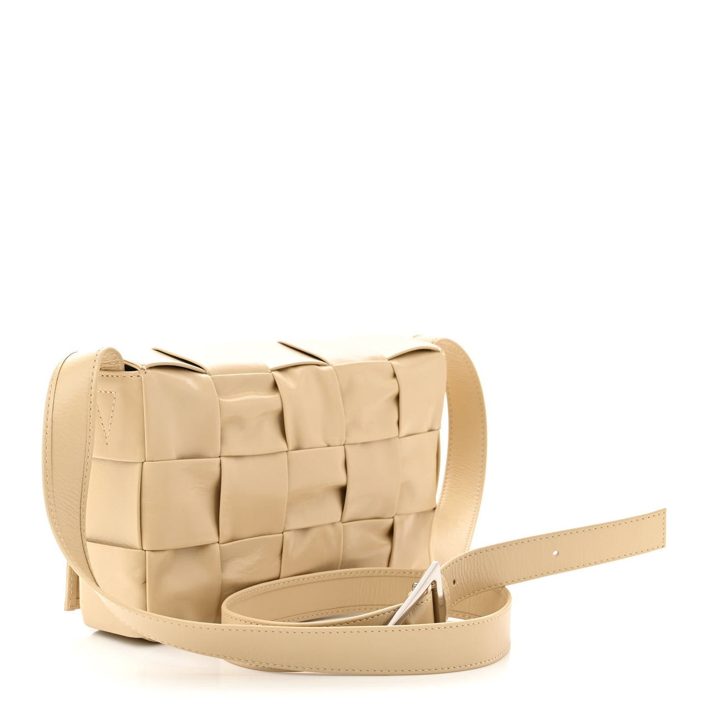 Brushed Calfskin Maxi Intreccio Crossbody Cassette Bag Porridge