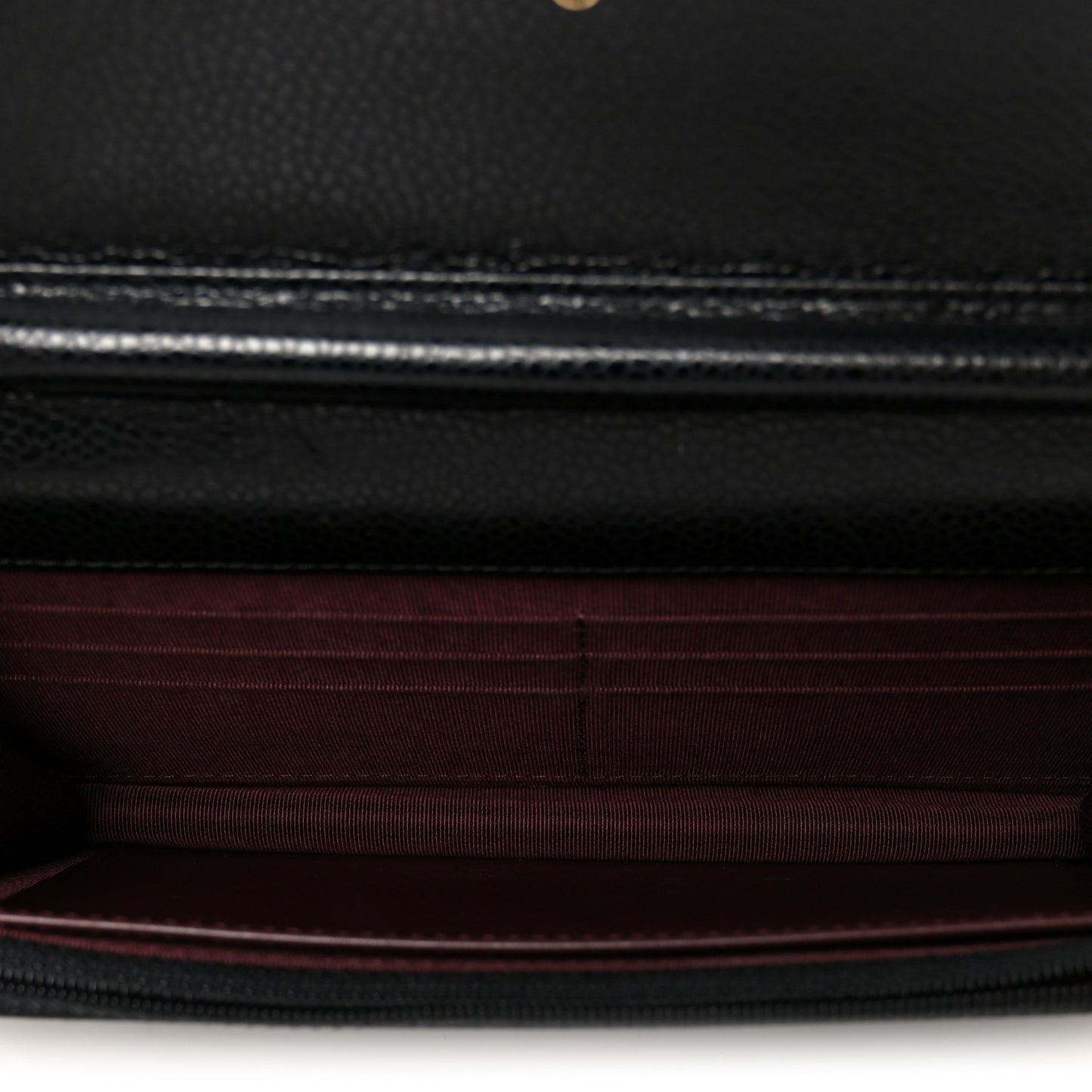 Caviar Quilted Wallet on Chain WOC Black