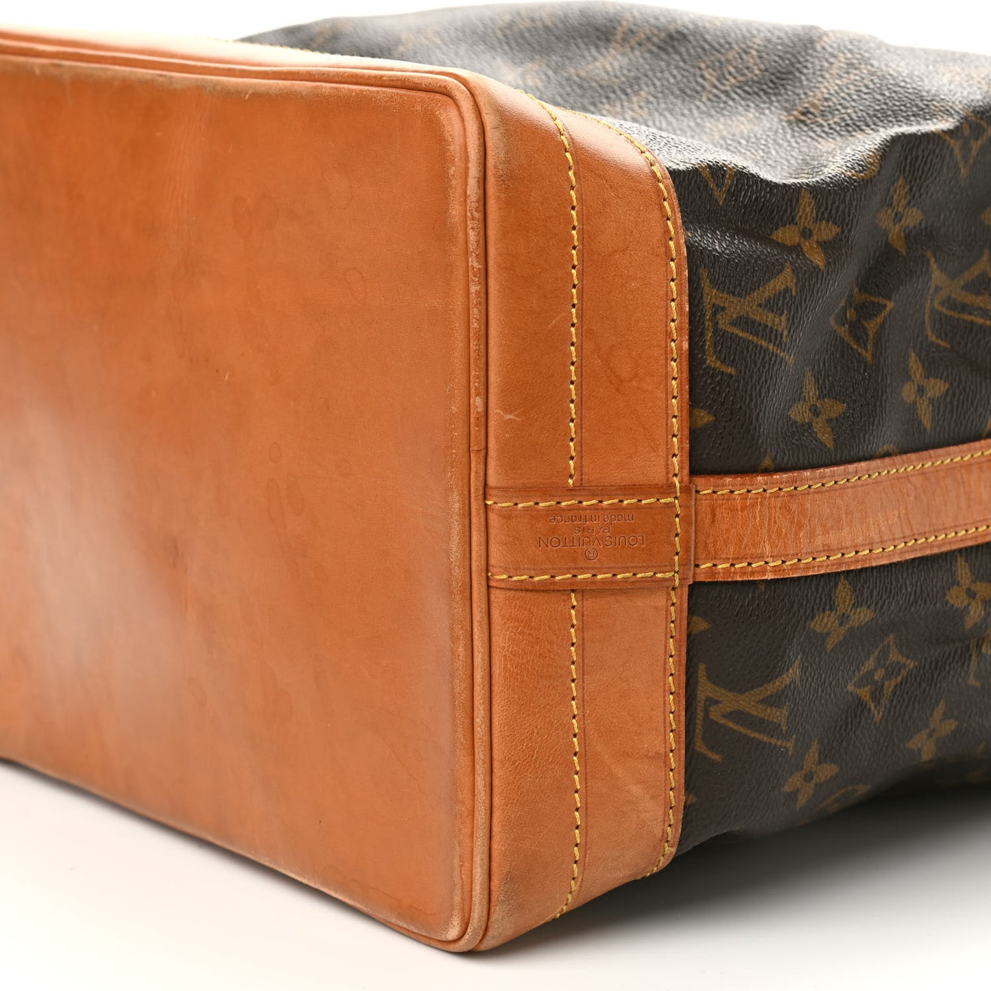 Monogram Noe