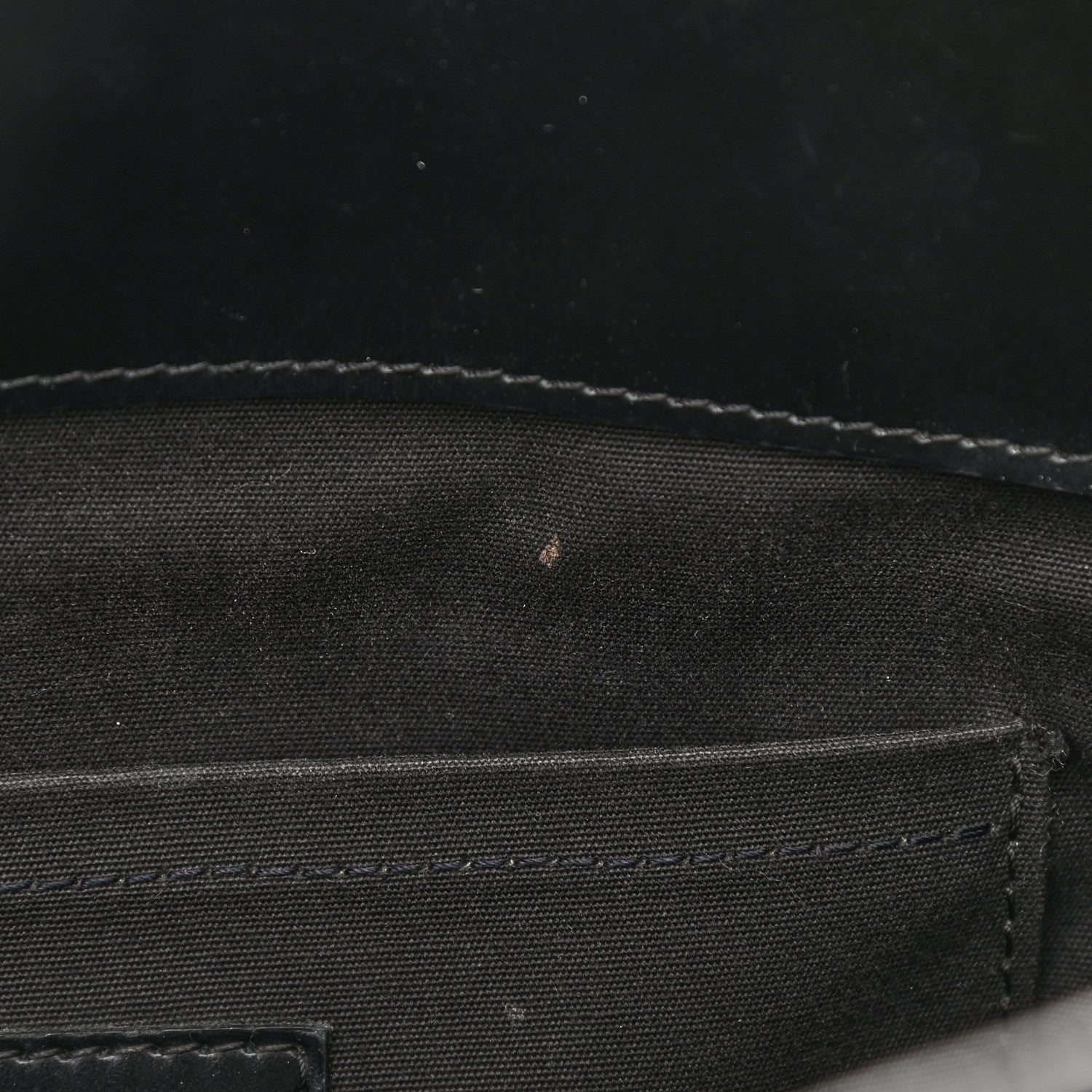 Louis Vuitton Epi Passy GM Black 13 of 25