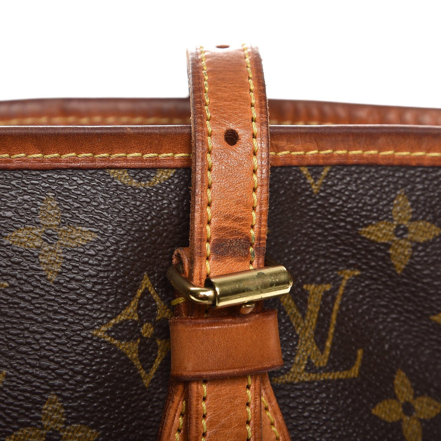 Monogram Petit Bucket 23