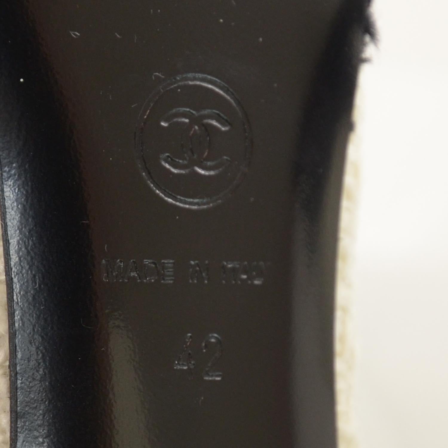 Chanel Tweed CC Pumps 42 6 of 6