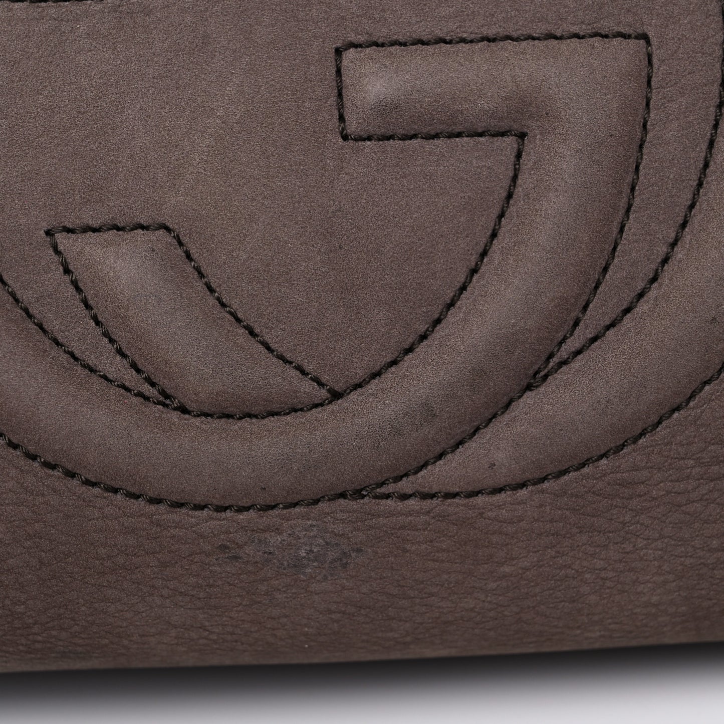 Vitello Range Medium Soho Chain Shoulder Bag Grey Field