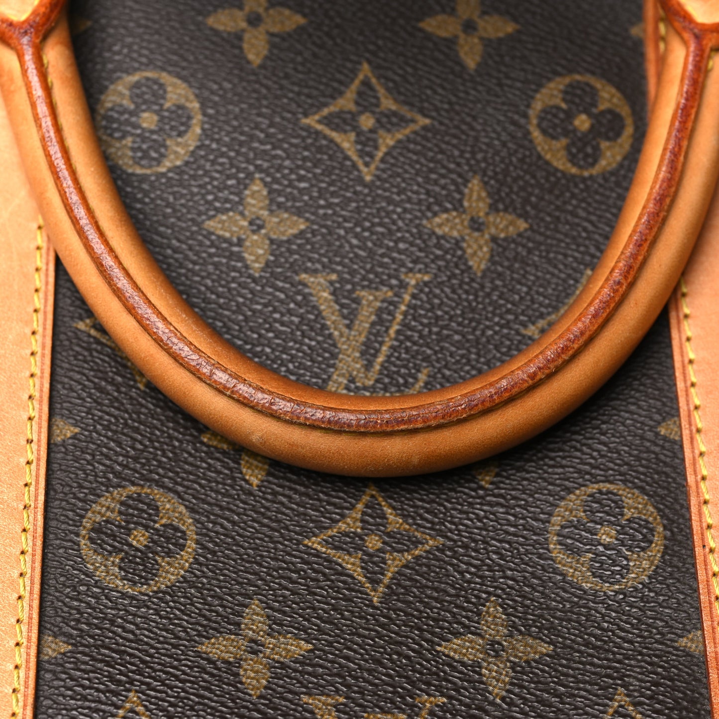 LOUIS VUITTON Monogram Keepall Bandouliere 55